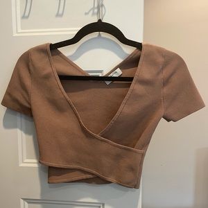 Aritzia Babaton Sculpt Knit Cross Front Top